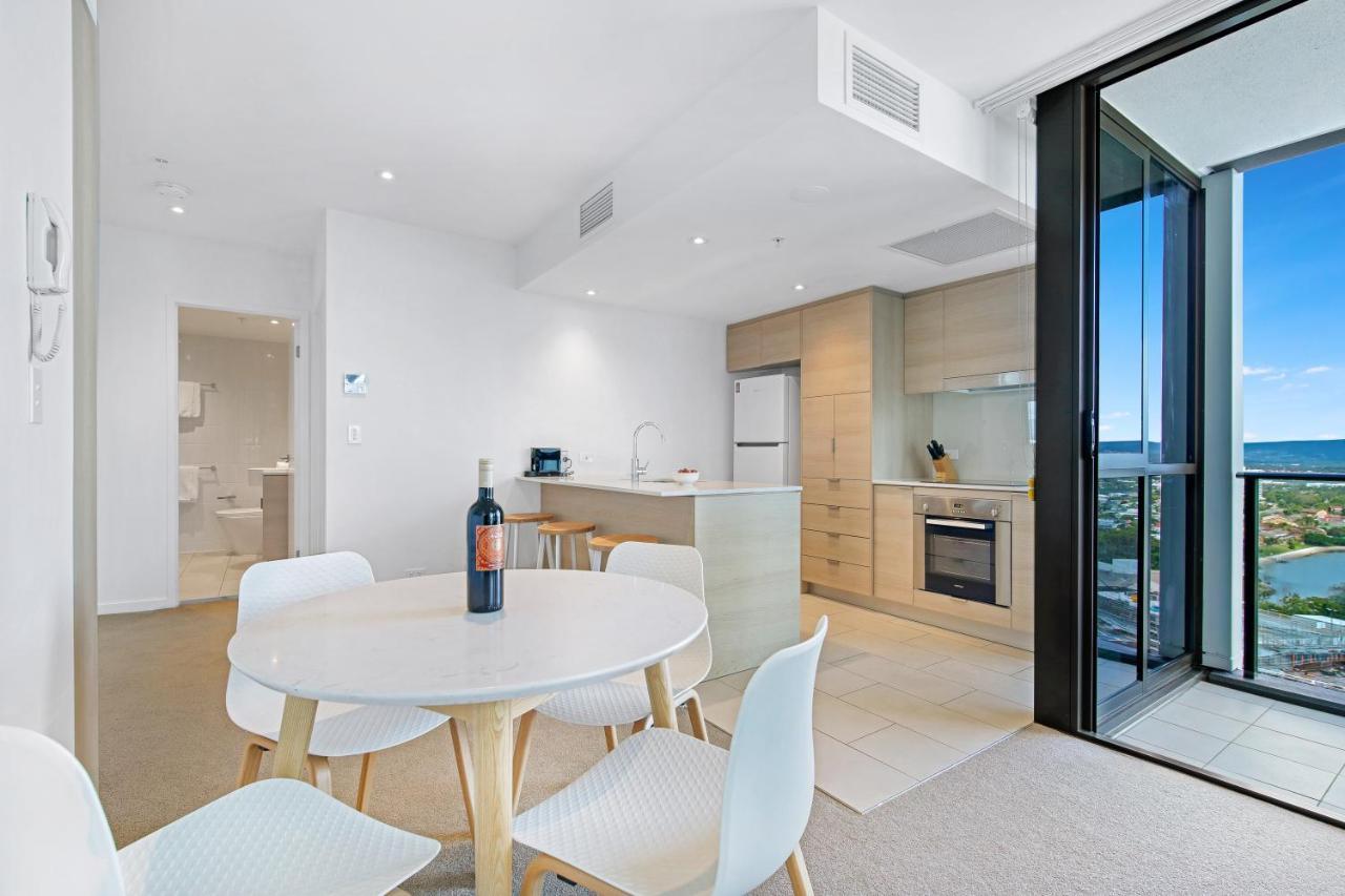 The Eureka Gold Coast Residence On Broadbeach Esterno foto