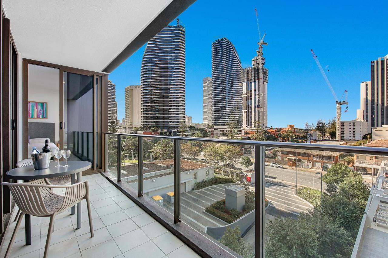 The Eureka Gold Coast Residence On Broadbeach Esterno foto