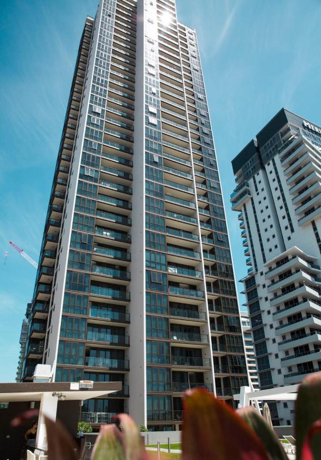 The Eureka Gold Coast Residence On Broadbeach Esterno foto