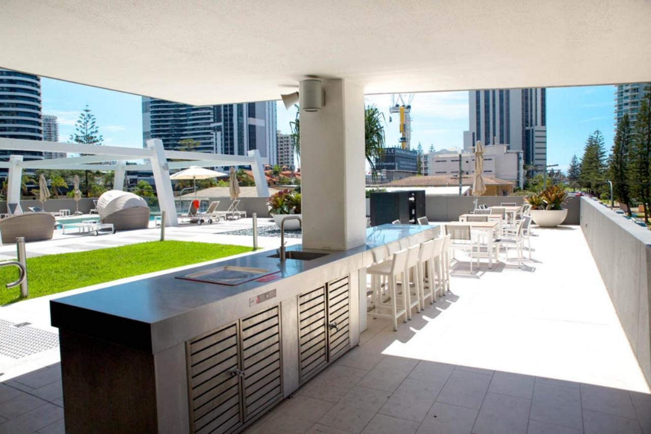 The Eureka Gold Coast Residence On Broadbeach Esterno foto